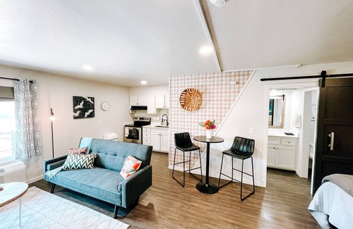 Midtown Apartment | Studio #16 Modern Studio in OKC's Vibrant Midtown!