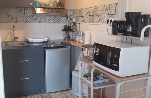 Blois Apartment | Studio 2/3 Pers - à 2 pas de la Loire - Balcon - Parking Privé - Box Vélos - 2