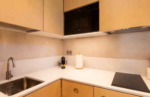 El Born Apartment | Studio 2 pax in Born