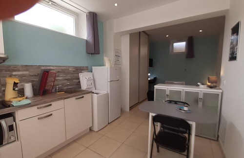 Sonnaz Apartment | Studio 20 m2 in house 5 km Chambéry 10 km Aix les Bains