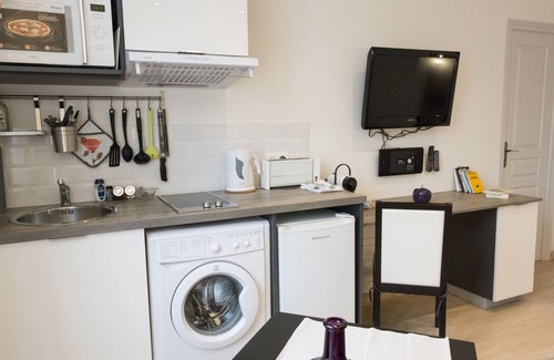 Vittel Apartment | Studio 21-Studio-Apartment-Ensuite with Bath-Garden view