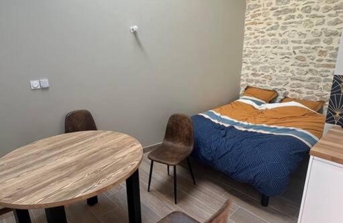 Les Echets Apartment | Studio 25m2 neuf