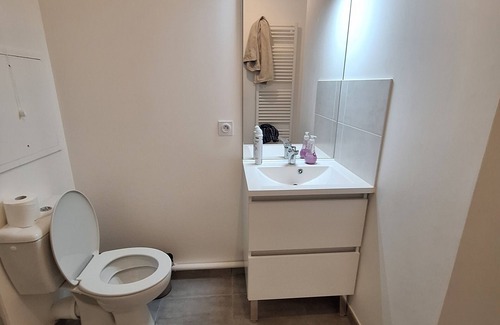 Thiais Apartment | Studio 37 m Carré