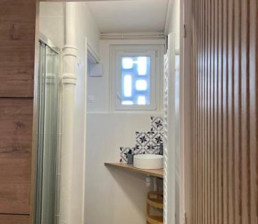 Downtown Le Havre Apartment | Studio 48