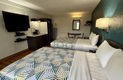 Beaumont Hotel | Studio 6 - Beaumont, TX