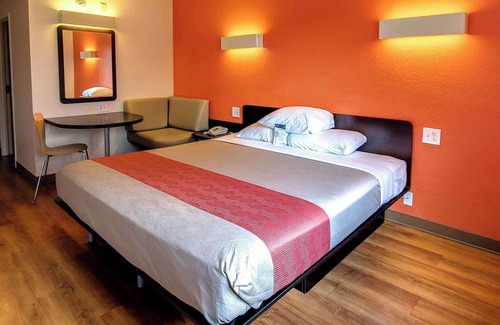 King of Prussia Hotel | Studio 6 King Of Prussia, Pa - Philadelphia