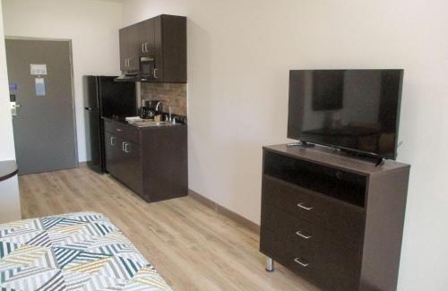 Port Allen Hotel | Studio 6-Port Allen, LA - Baton Rouge I-10