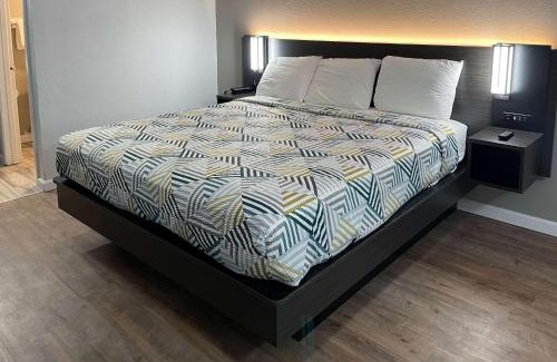 Vicksburg Hotel | Studio 6 Vicksburg, MS- Downtown