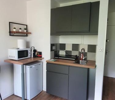 Nord Apartment | Studio Aix avec stationnement