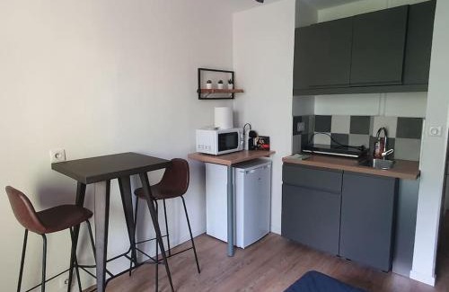 Nord Apartment | Studio Aix avec stationnement