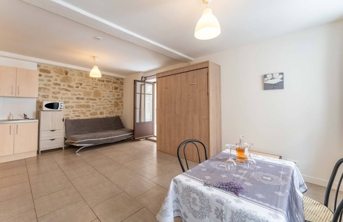 Malaucene Apartment | Studio 'All Comfort at Ventoux'
