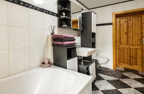 Naumburg Apartment | Studio am Dom - apartment/apartment, bathroom, WC, 2 bedrooms