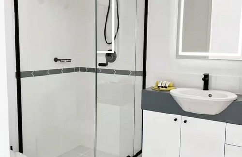 Kangaroo Point Apartment | Studio apartment with City Views