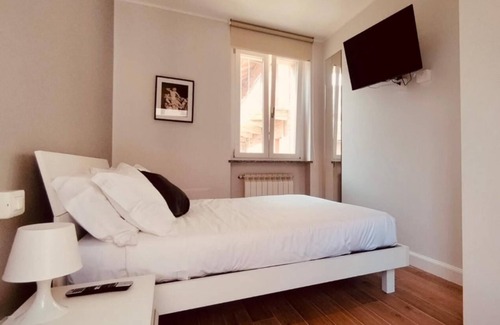 Asti Apartment | Studio apartment 27 hhat