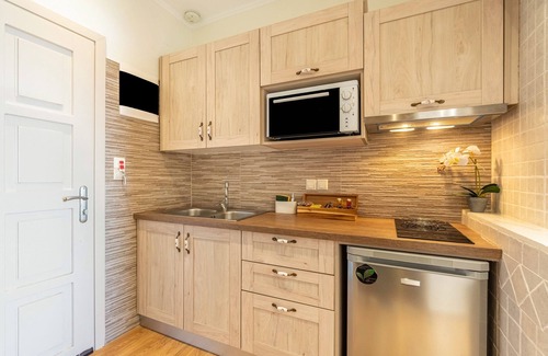 Lakones Apartment | Studio Apartment 'Angela 2' with Sea View, Wi-Fi and Air Conditioning