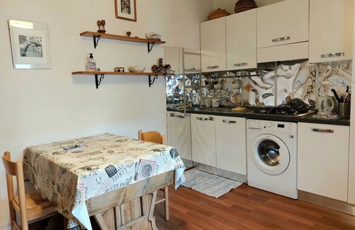 Cannaregio Apartment | Studio Apartment 'Bayview' with Sea View and Wi-Fi