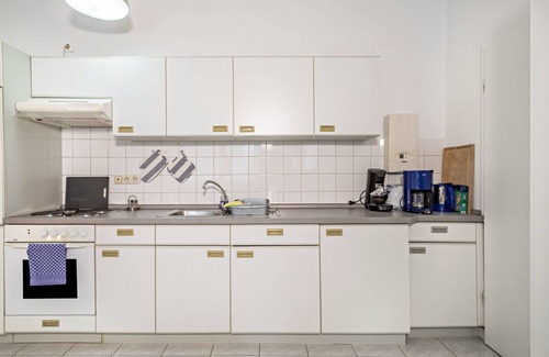 Oberteuringen Apartment | Studio Apartment “Eg Links” near Lake Constance with Wi-Fi & Terrace