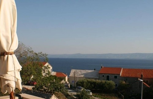 Bol Apartment | Studio apartment in Bol with Seaview, Balcony, Air condition, WIFI (3417-3)