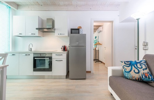 Carloforte Apartment | Studio Apartment "Loft la Perla" with A/C & Wi-Fi
