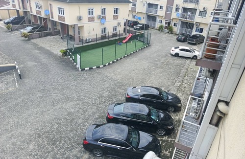 Port Harcourt Apartment | Studio apartment for shortlet in a quiet fully Serviced Estate 24hr power supply
