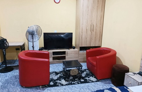 Port Harcourt Apartment | Studio apartment for shortlet in a quiet fully Serviced Estate 24hr power supply