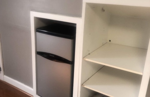 Elon Apartment | Studio apartment over garage