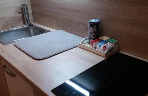 Visoko Apartment | Studio Apartment with garden view
