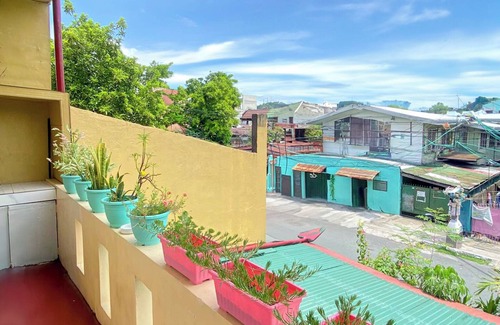 Olongapo Apartment | Studio Apartment with Balcony, Olongapo City Center
