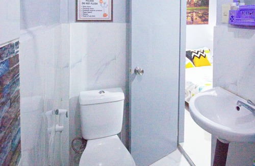 Olongapo Apartment | Studio Apartment with Balcony, Olongapo City Center