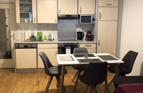Geidorf Apartment | Studio Appartement near the hospital with garden access