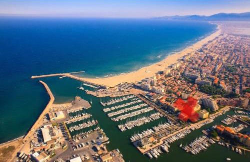 Le Port Apartment | Studio Aquarium Canet
