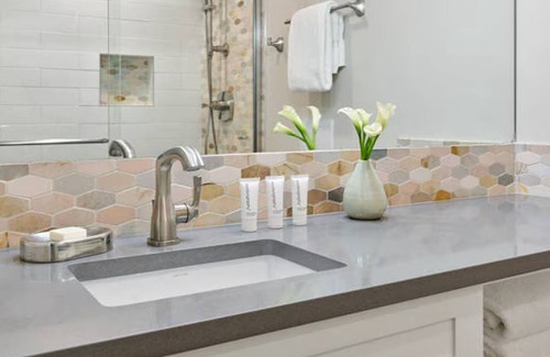 Aspen Hotel | Studio, Aspen, Pool, Hot tub, Ski-in/out Sleeps 4