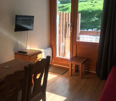 Val Claret Apartment | studio au Hameau de Borsat avec parking !