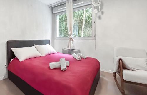 Saint Clair Apartment | Studio Aux Portes de Lyon