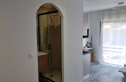 Cagny Apartment | Studio aux Portes D'amiens