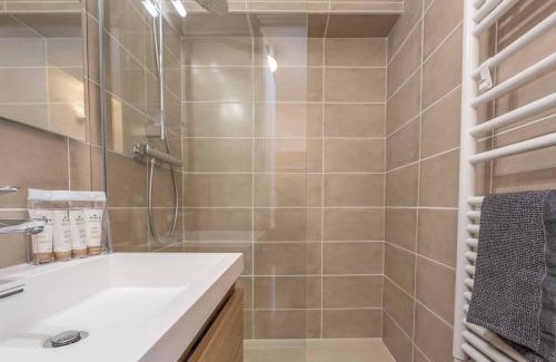 Eclose-Ouest Apartment | Studio avec mezzanine, retour skis aux pieds, proche remontée mécanique - FR-1-645-28