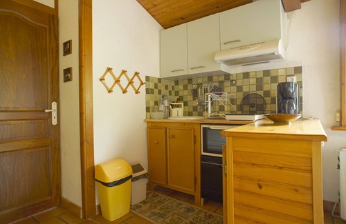 Reynes Apartment | Studio Avec Véranda Dans Vallée Calme à Reynès