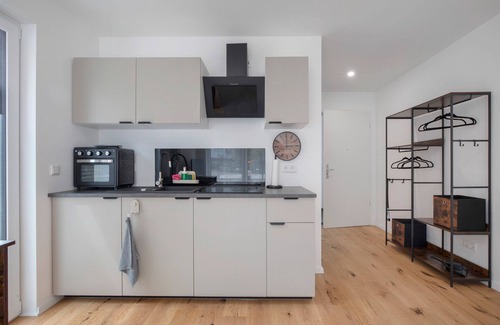 Hochzoll-Nord Apartment | Studio 'Ay Homes 05' with Wi-Fi