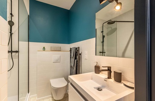 La Roche-sur-Yon Apartment | Studio B, in the city center, cozy and warm.