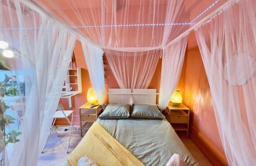 Arras Apartment | Studio Bali Hyper centre Lit Baldaquin