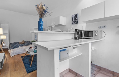 Chantiers Apartment | Studio Bleu Roi - 5min from the Château de Versailles