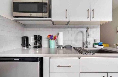 Minor Apartment | Studio Broadway-E Jefferson-Close to Convention