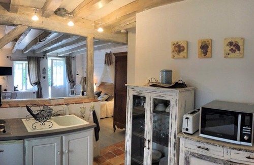 Charentilly Apartment | Studio Charentilly, studio flat, 2 persons
