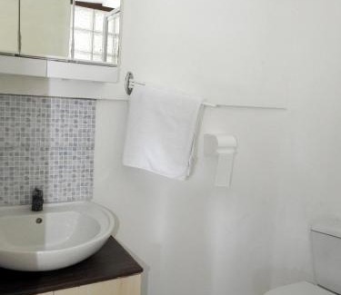 Le Robert Apartment | Studio charmant à Le Robert - 17 m² avec Piscine partagée