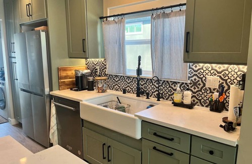 Studio City House | Studio City 3/3 cozy/contempory