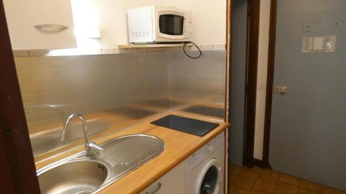 Sainte-Anne Apartment | Studio climatisé avec Mezzanine pour 5 personnes