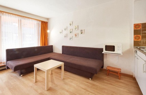 Vex Apartment | Studio Combire 104 by Interhome