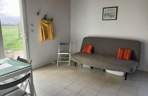 Noaillac Apartment | Studio + combles aménagés