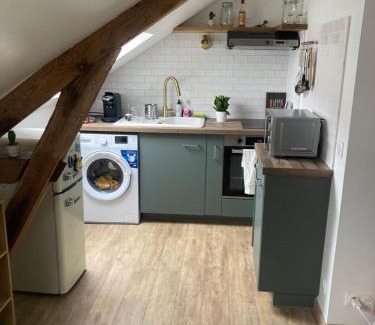 Meru Apartment | Studio confortable et fonctionnel proche gare