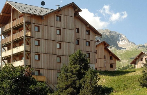 Saint-Etienne-en-Devoluy Apartment | Studio Cosi 4 Pers. SuperD at Chalet * - Clear view of the Massif - Southern Exp
